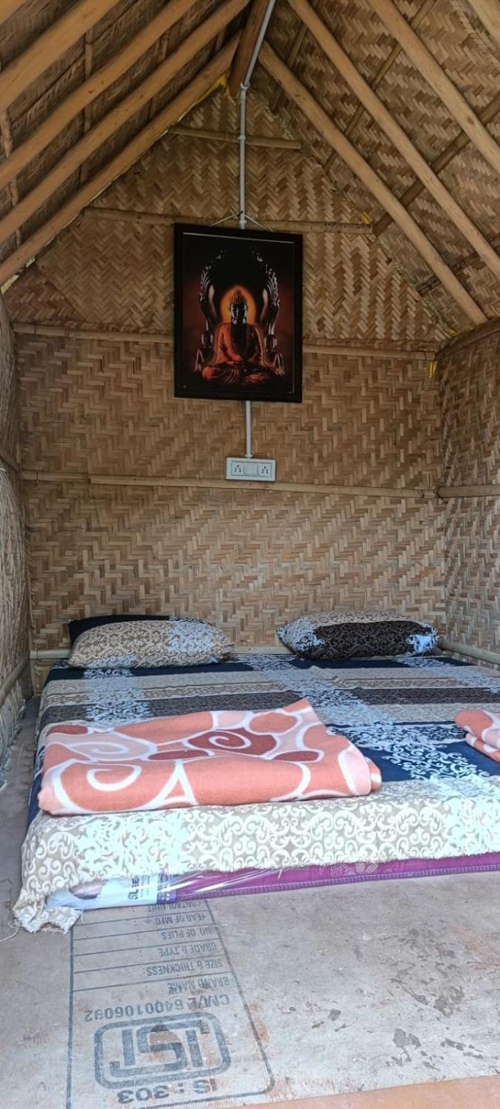 ホテル Hampi Wildstone エクステリア 写真